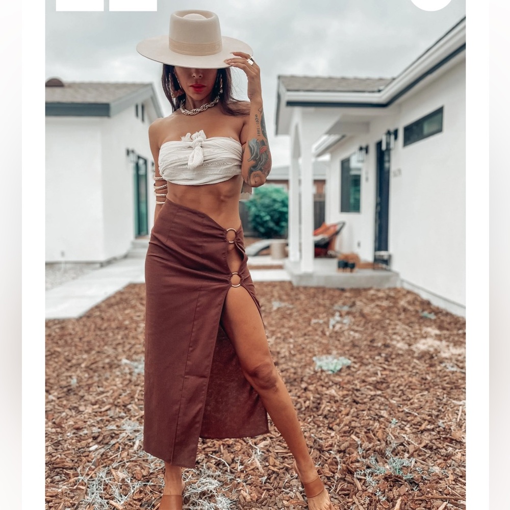 Brown Ring Skirt - Picture 6 of 14